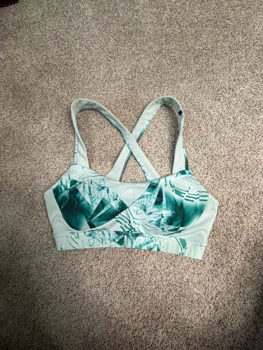 Adidas Women's Printed Cross-Back Sports Bra Size Small